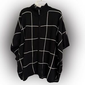 NEW Black & White Large / XL Zipper Sweater Shawl NWT Preswick & Moore